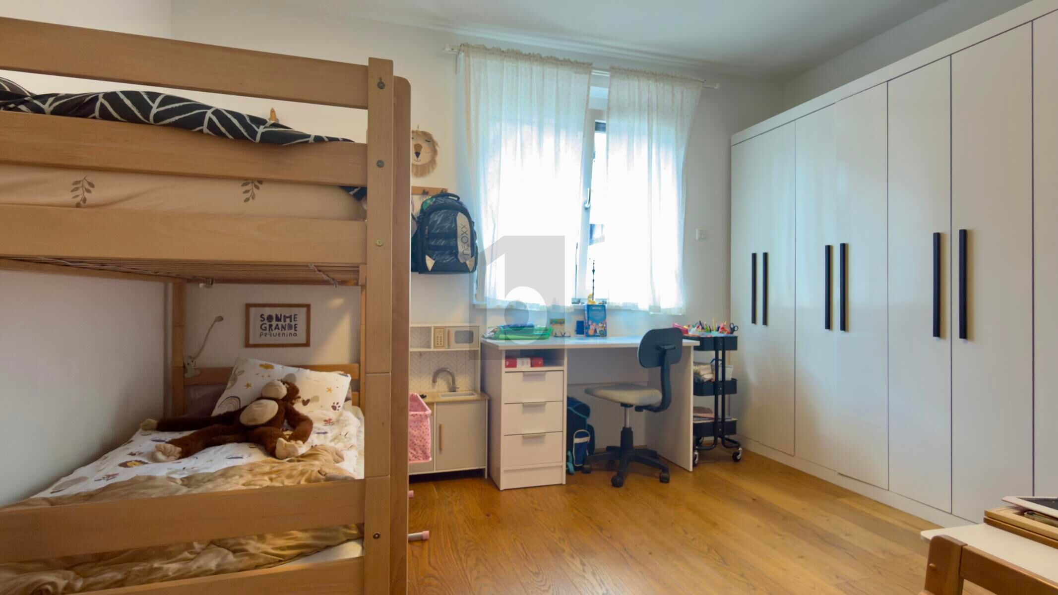 TOP LAGE BEIM KRANKENHAUS MIT 28 QM SONNIGEM BALKON U. 2 BADEZIMMERN /  / 2700&nbsp;Wiener Neustadt / Bild 3