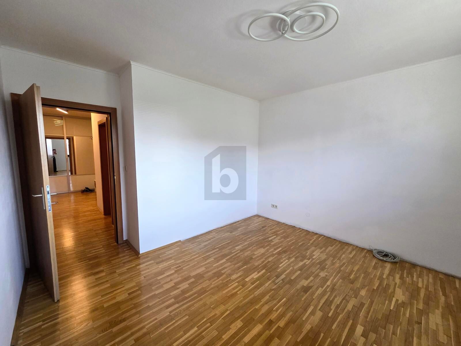 Preisreduktion! HELLES ZUHAUSE MIT S�DBALKON, TIEFGARAGE & GEMEINSCHAFTSGARTEN /  / 8042&nbsp;Graz / Bild 2