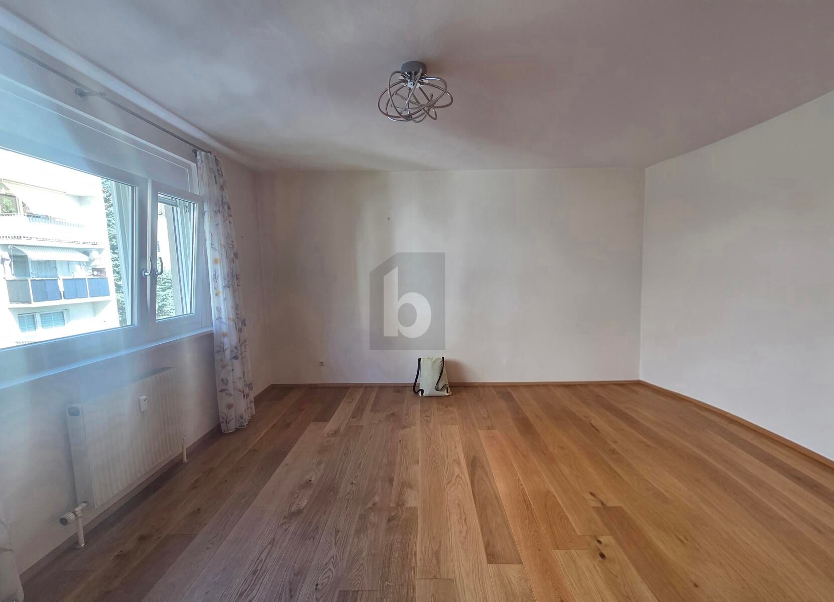 RUHIG WOHNEN, ZENTRAL LEBEN, MIT LOGGIA UND VIEL LICHT / / 8020 Graz / Bild 4