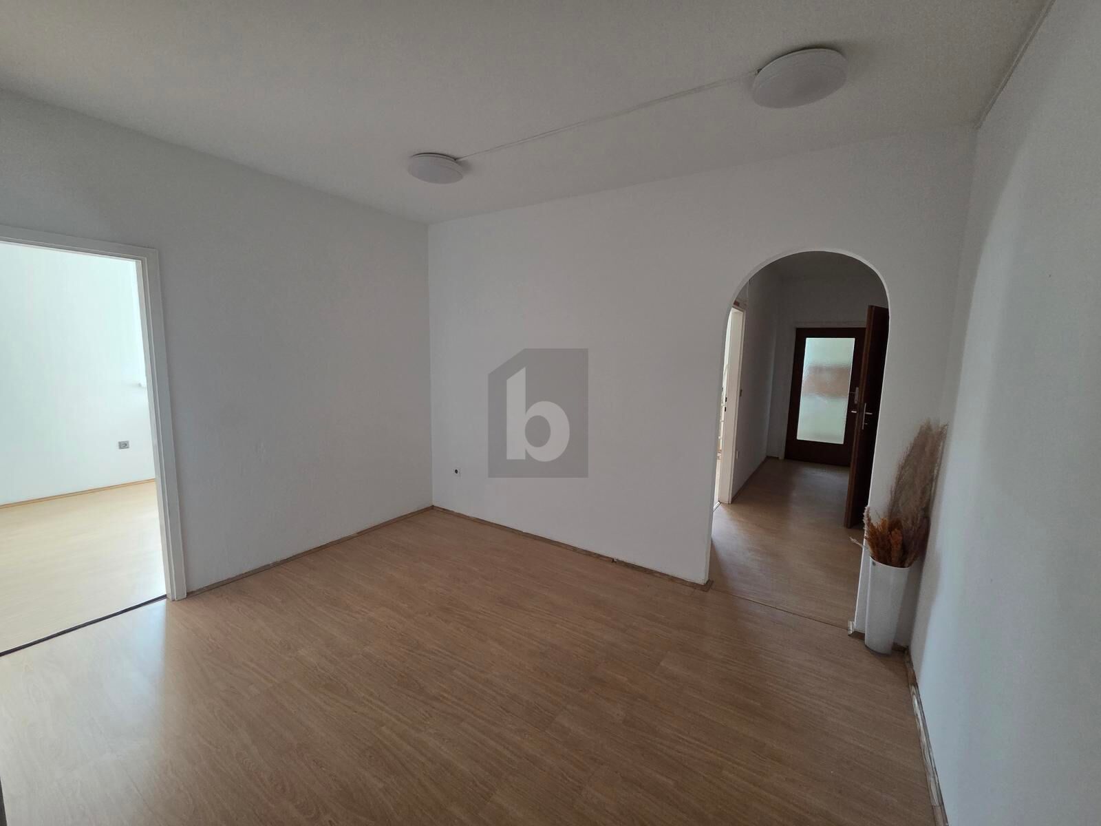 EINZIEHEN UND DEN AUSBLICK GENIEßEN / / 8051 Graz / Bild 4