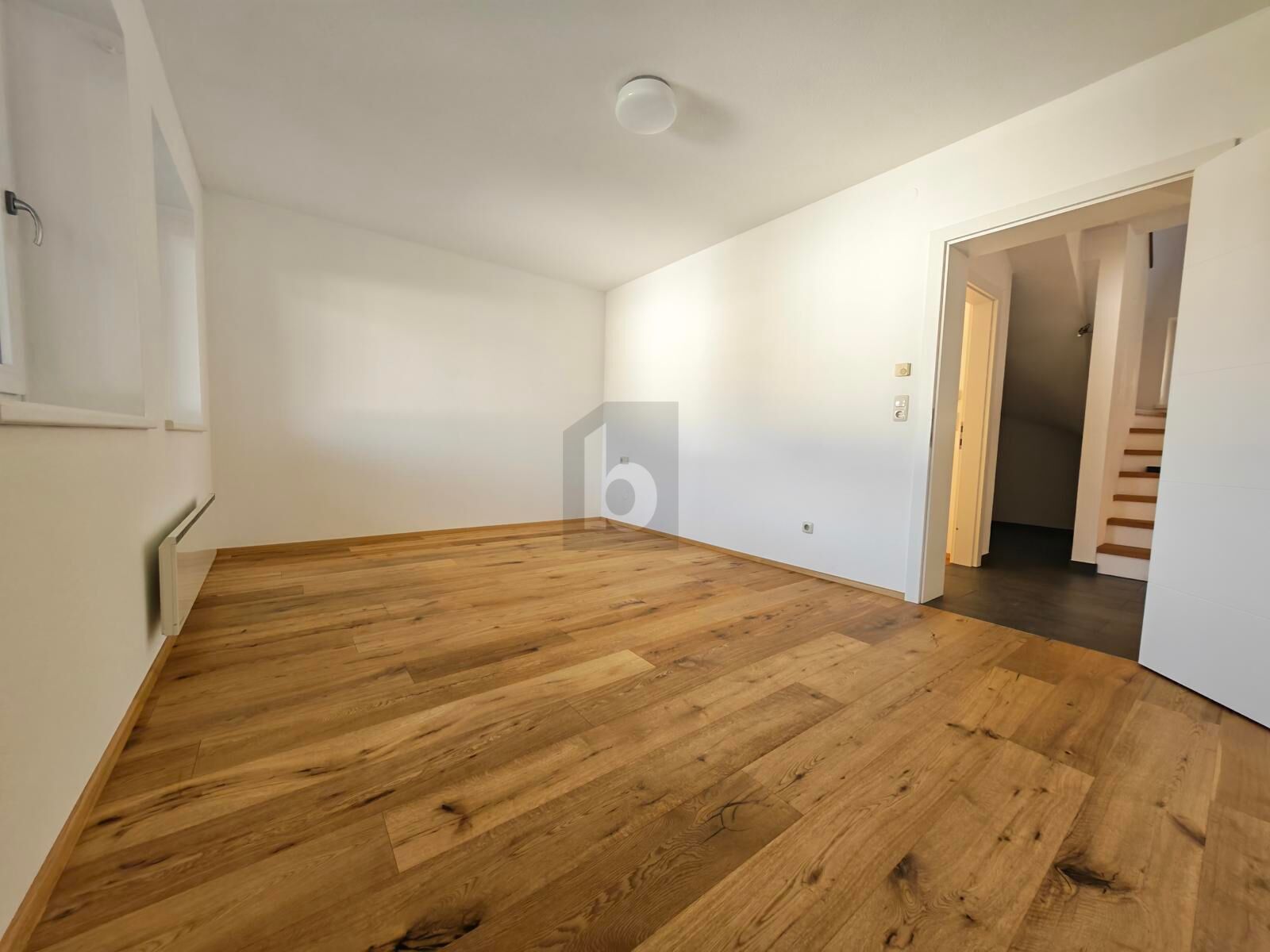 PREISHIT! MODERNER WOHNTRAUM MIT BALKON UND TIEFGARAGE ALLES WAS MAN BRAUCHT / / 6380 St. Johann in Tirol / Bild 4