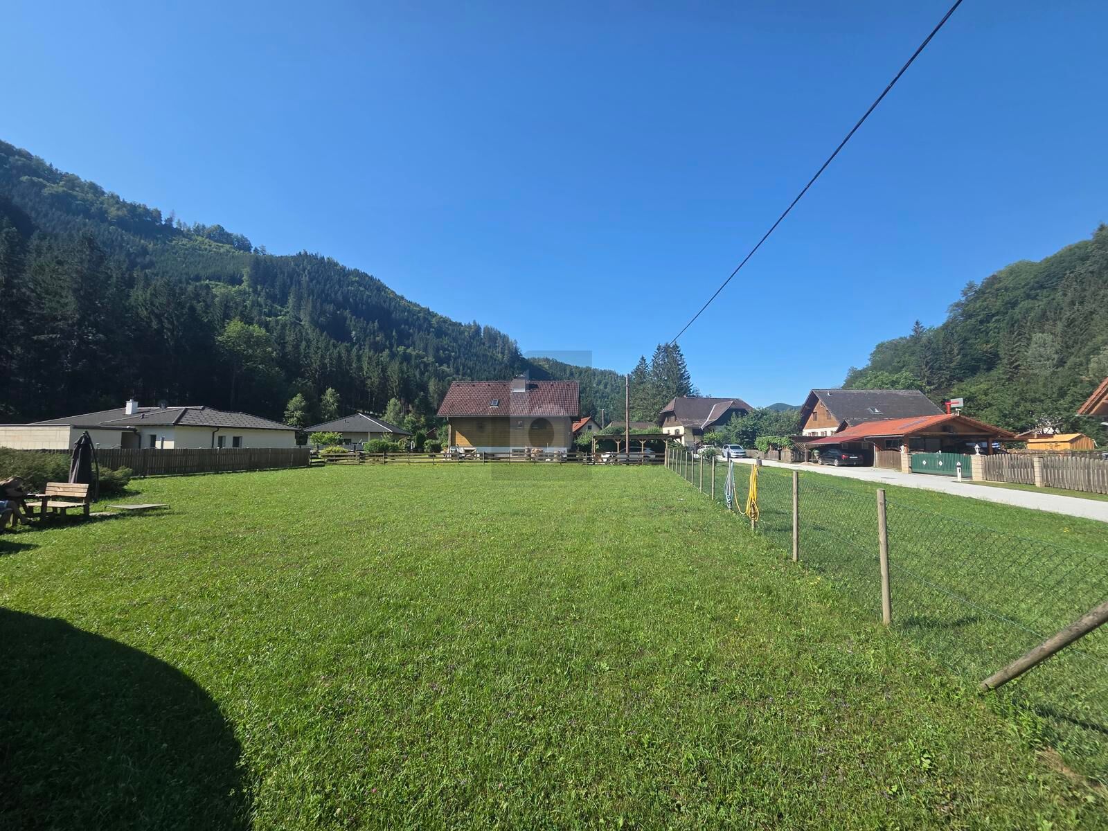 LETZTE GELEGENHEIT, VOLL ERSCHLOSSENES BAUGRUNDSTÜCK MIT 1.266 M² IN DEUTSCHFEISTRITZ / / 8121 Deutschfeistritz / Bild 2