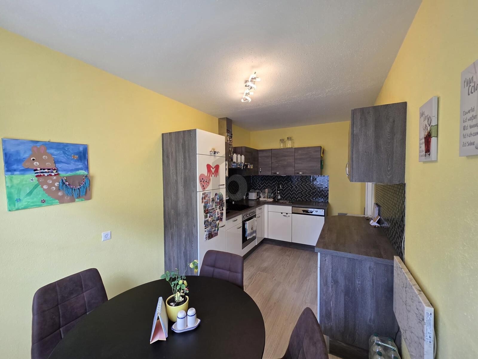 DIE PERFEKTE STARTERWOHNUNG FÜR IHRE KLEINE FAMILIE / / 8940 Liezen / Bild 1