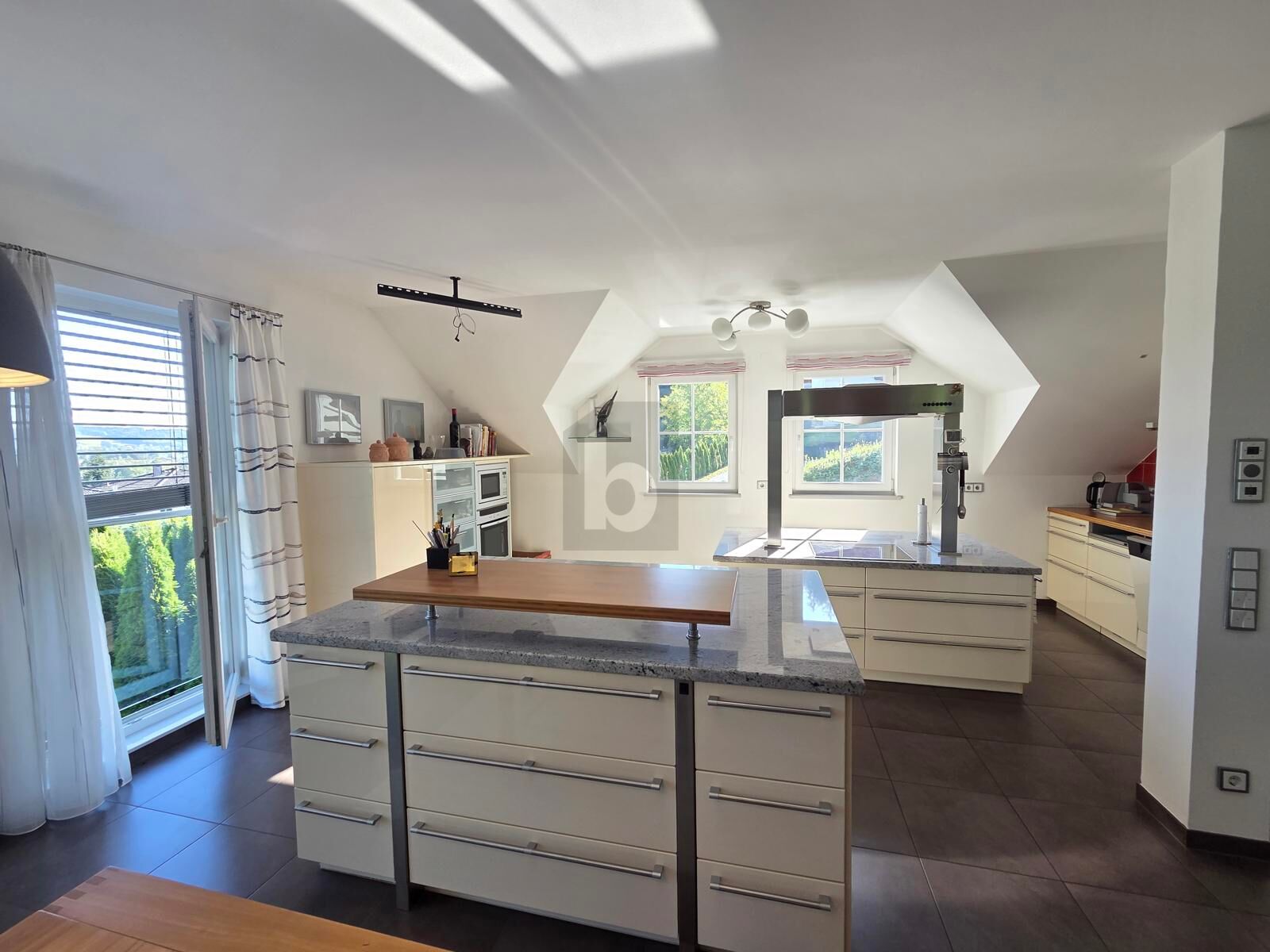 FAMILIENPARADIES NAHE GRAZ ? GRO�Z�GIGE WOHNEINHEIT MIT EIGENGARTEN /  / 8071&nbsp;Hausmannst�tten / Bild 3