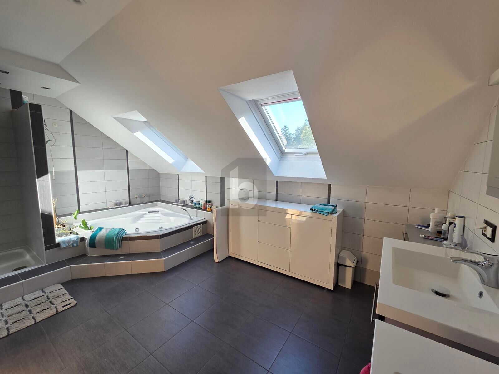 FAMILIENPARADIES NAHE GRAZ ? GRO�Z�GIGE WOHNEINHEIT MIT EIGENGARTEN /  / 8071&nbsp;Hausmannst�tten / Bild 4