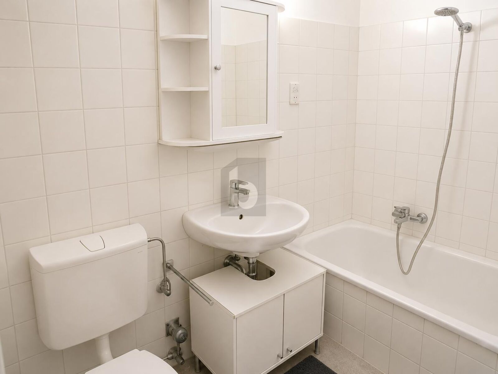 KOMPAKTE STADTWOHNUNG MIT BALKON, LIFT UND ATTRAKTIVER LAGE. / / 5020 Salzburg / Bild 3
