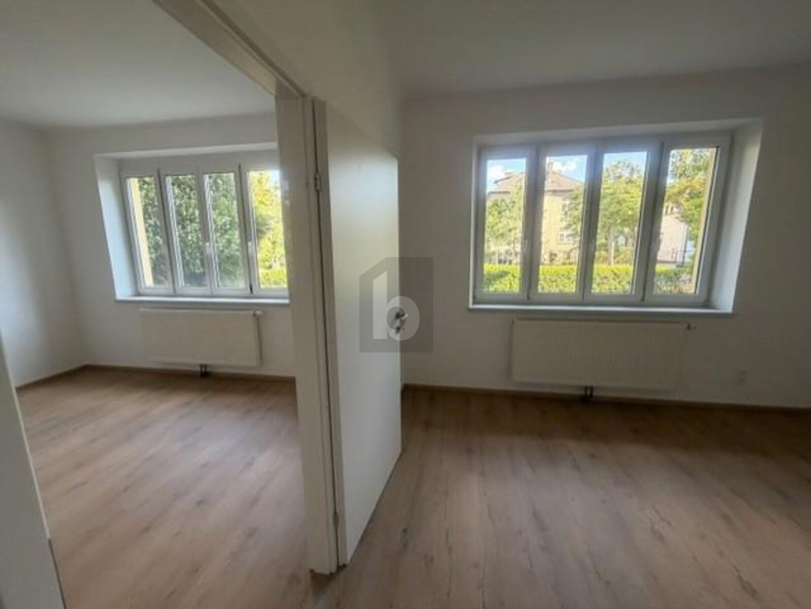 FRISCH GENERALSANIERTE MIT ZUSÄTZLICHEM MANSARDENZIMMER / / 2500 Baden / Bild 1