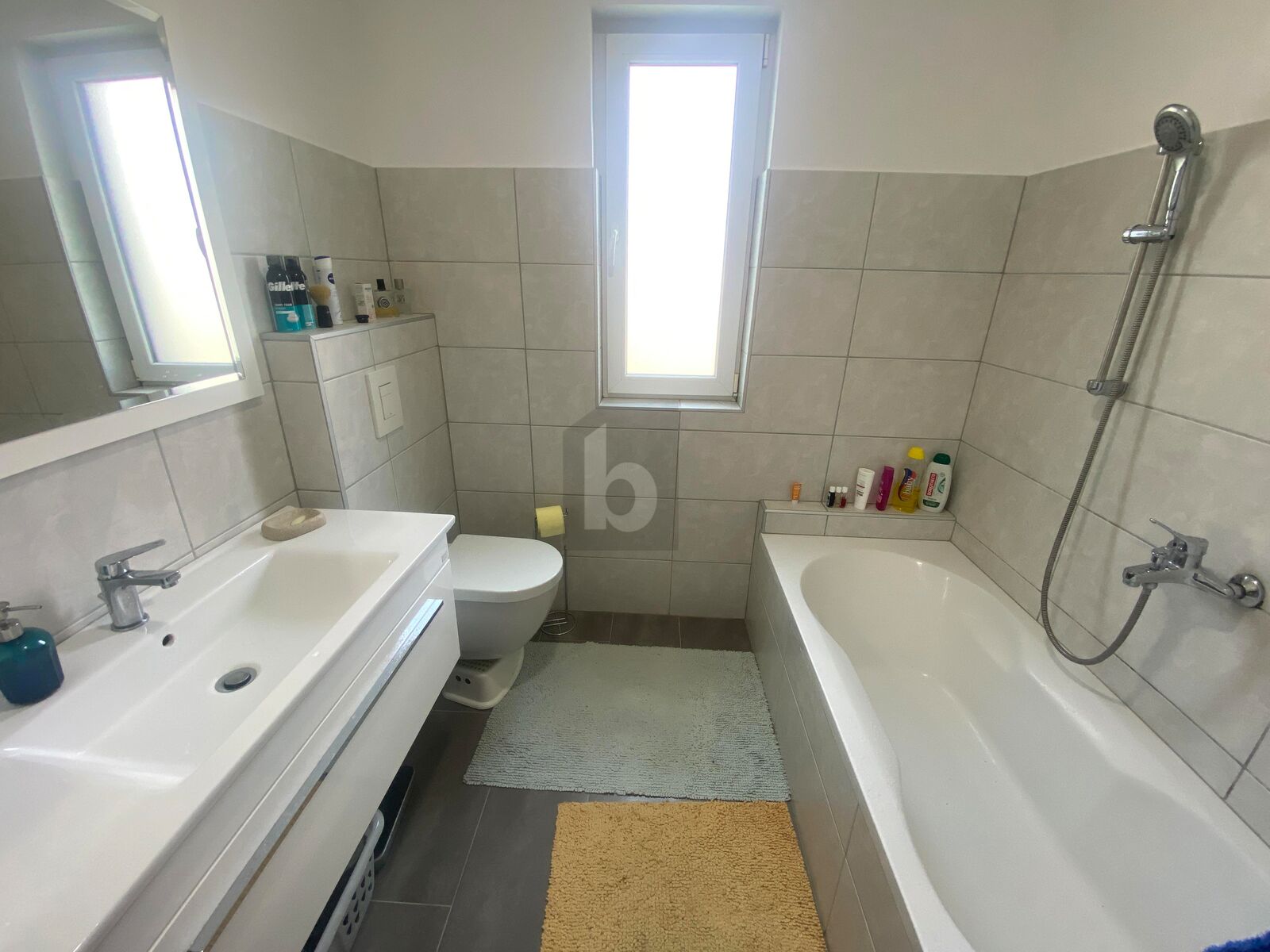 TRAUMHAFT WOHNEN AM WALDRAND?MODERNES EINFAMILIENHAUS MIT NIEDRIGEN NEBENKOSTEN / / 8051 Graz / Bild 4