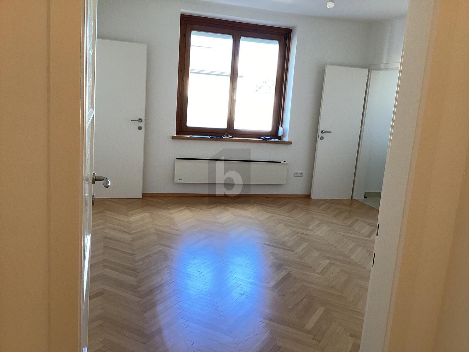 KLEIN, SCHICK & ZENTRAL ? IHR NEUES CITY?ZUHAUSE / / 8020 Graz / Bild 1