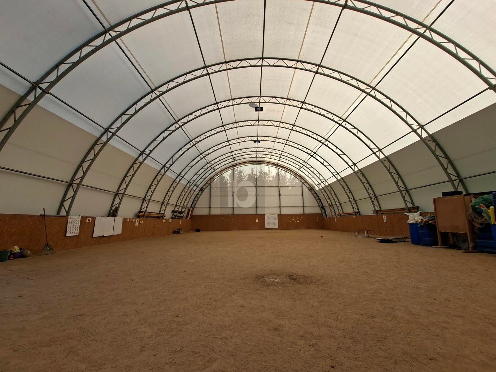 WOHNDOMIZIL MIT LANDWIRTSCHAFTLICHEM POTENZIAL / / 9220 Velden am Wörther See / Bild 2