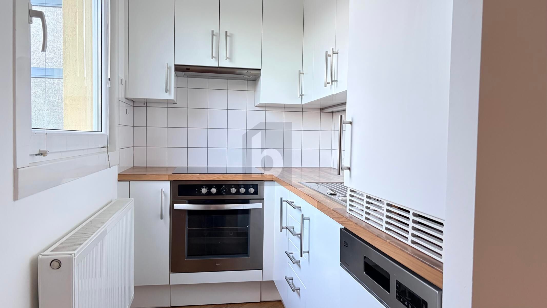SANIERT IN RUHELAGE MIT GROSSER TERRASSE / / 1180 Wien / Bild 3