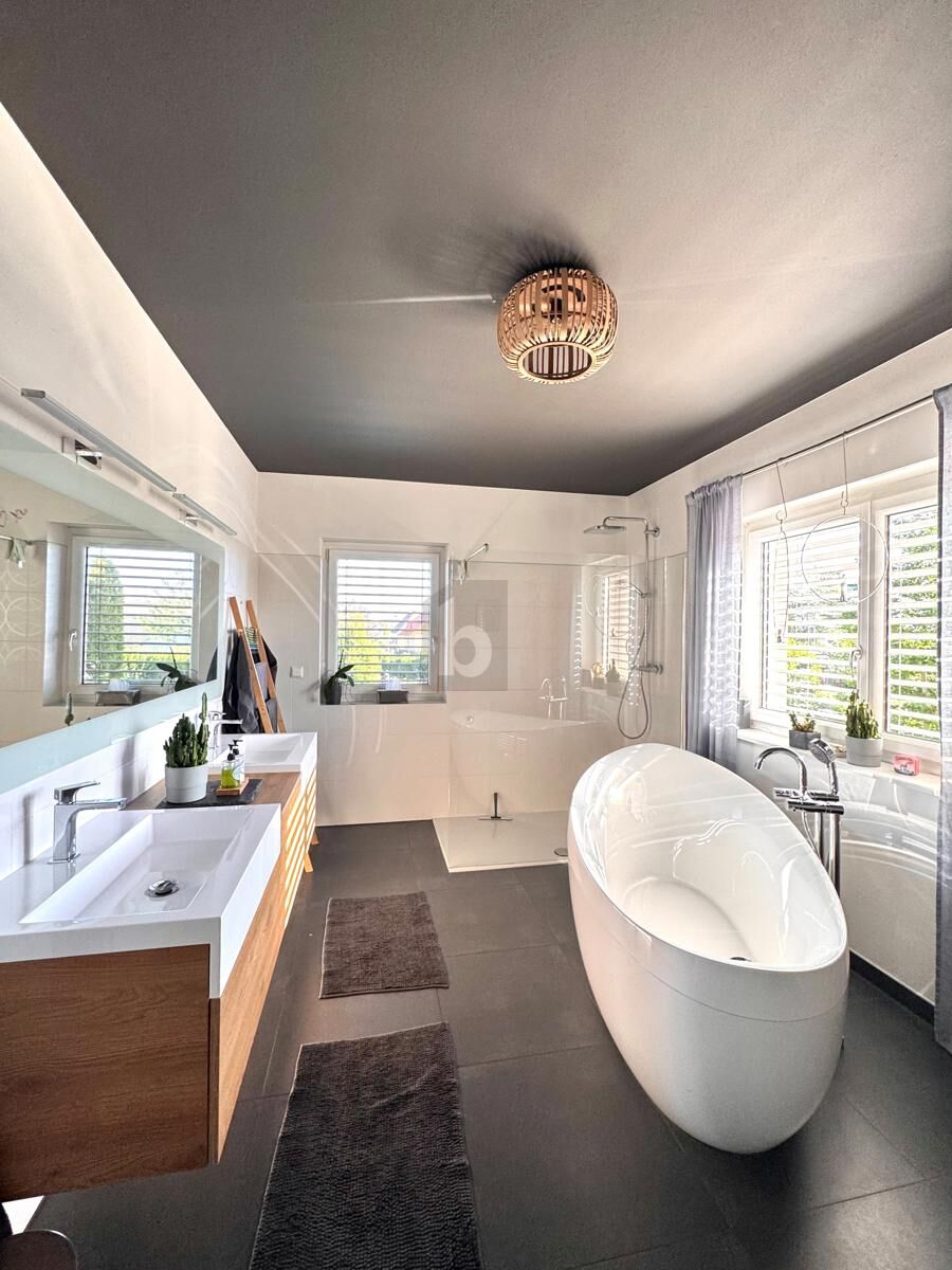 TRAUMHAFTES WOHNEN MIT POOL UND SAUNA / / 8430 Leibnitz / Bild 3