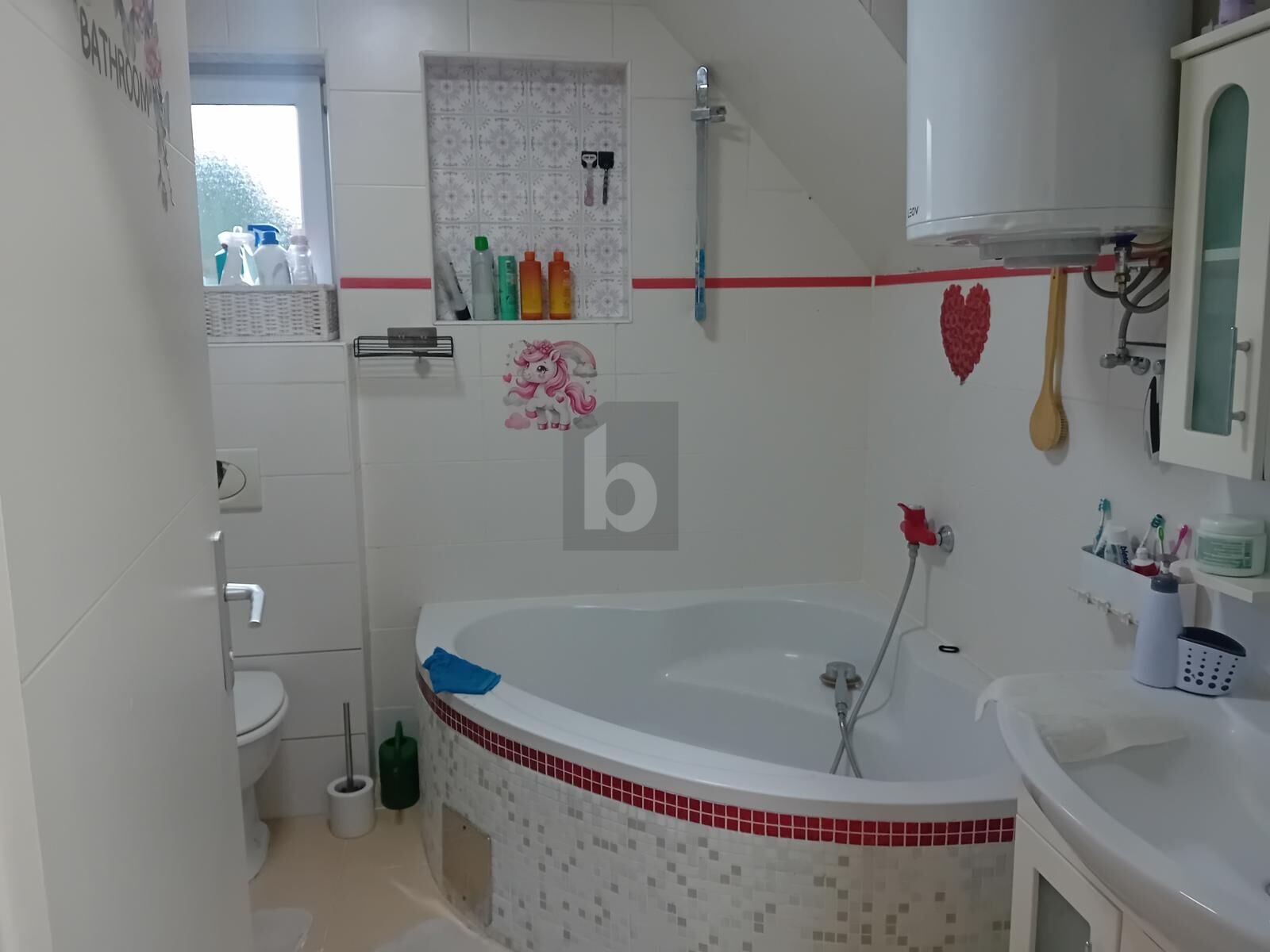 GROSSZÜGIG MIT GROSSEM GRUNDSTÜCK / / 8410 Wildon / Bild 3