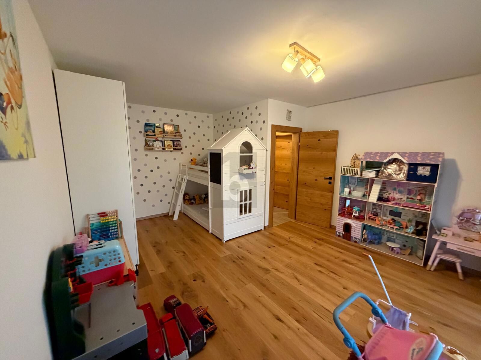 Preisreduktion! EIN ZUHAUSE ZUM WOHLFÜHLEN ? RUHIG, HOCHWERTIG UND FAMILIENFREUNDLICH / / 6060 Hall in Tirol / Bild 3