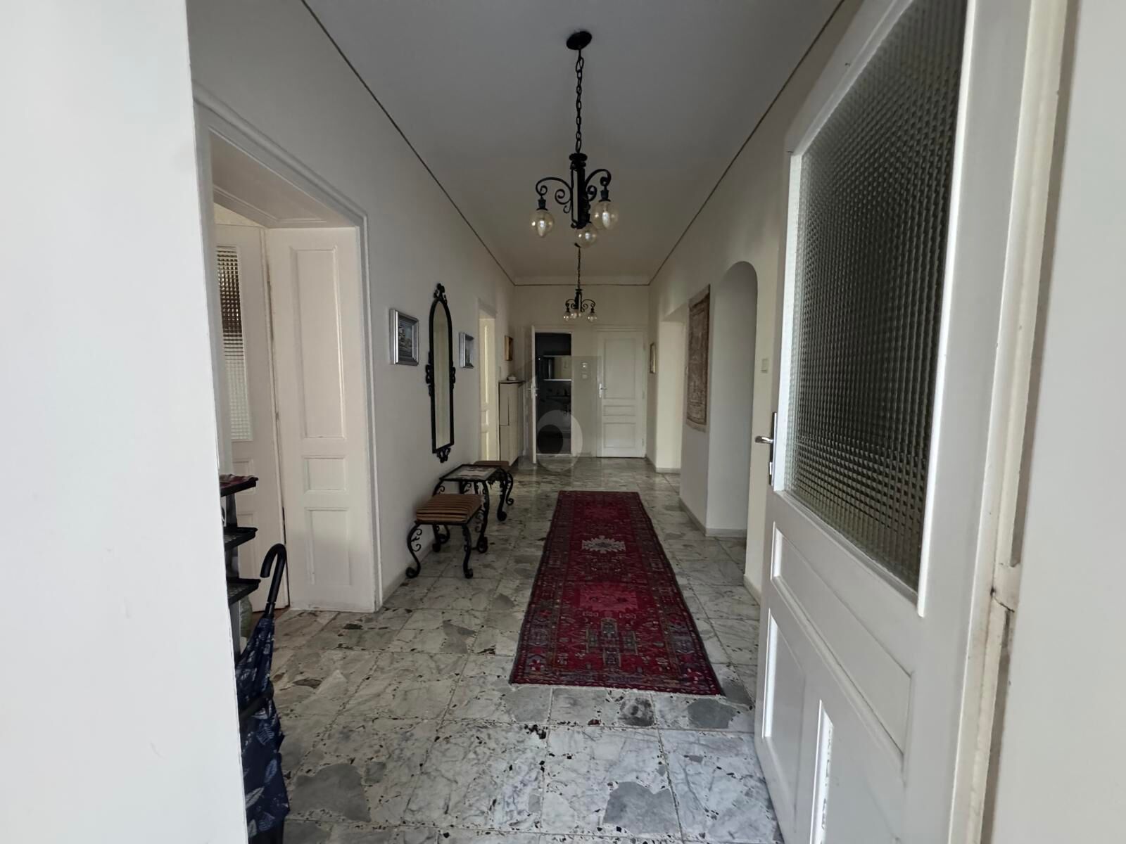 SELTENES JUWEL - AU�ERGEW�HNLICHES ANWESEN MIT PARK�HNLICHEM GARTEN, HALLENBAD UND VIEL PRIVATSPH�RE /  / 1210&nbsp;Wien / Bild 2
