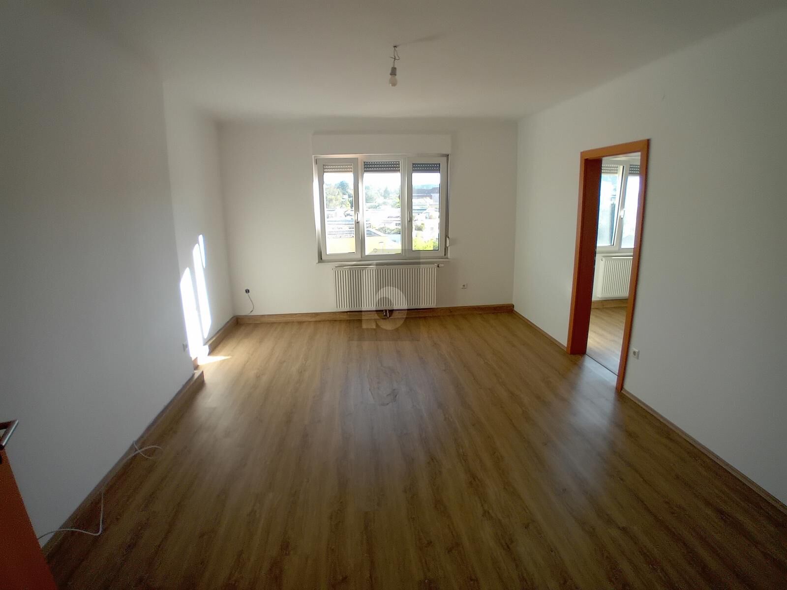 LICHTDURCHFLUTET WOHNEN ? 3 ZIMMER MIT BALKON / / 8010 Graz / Bild 2