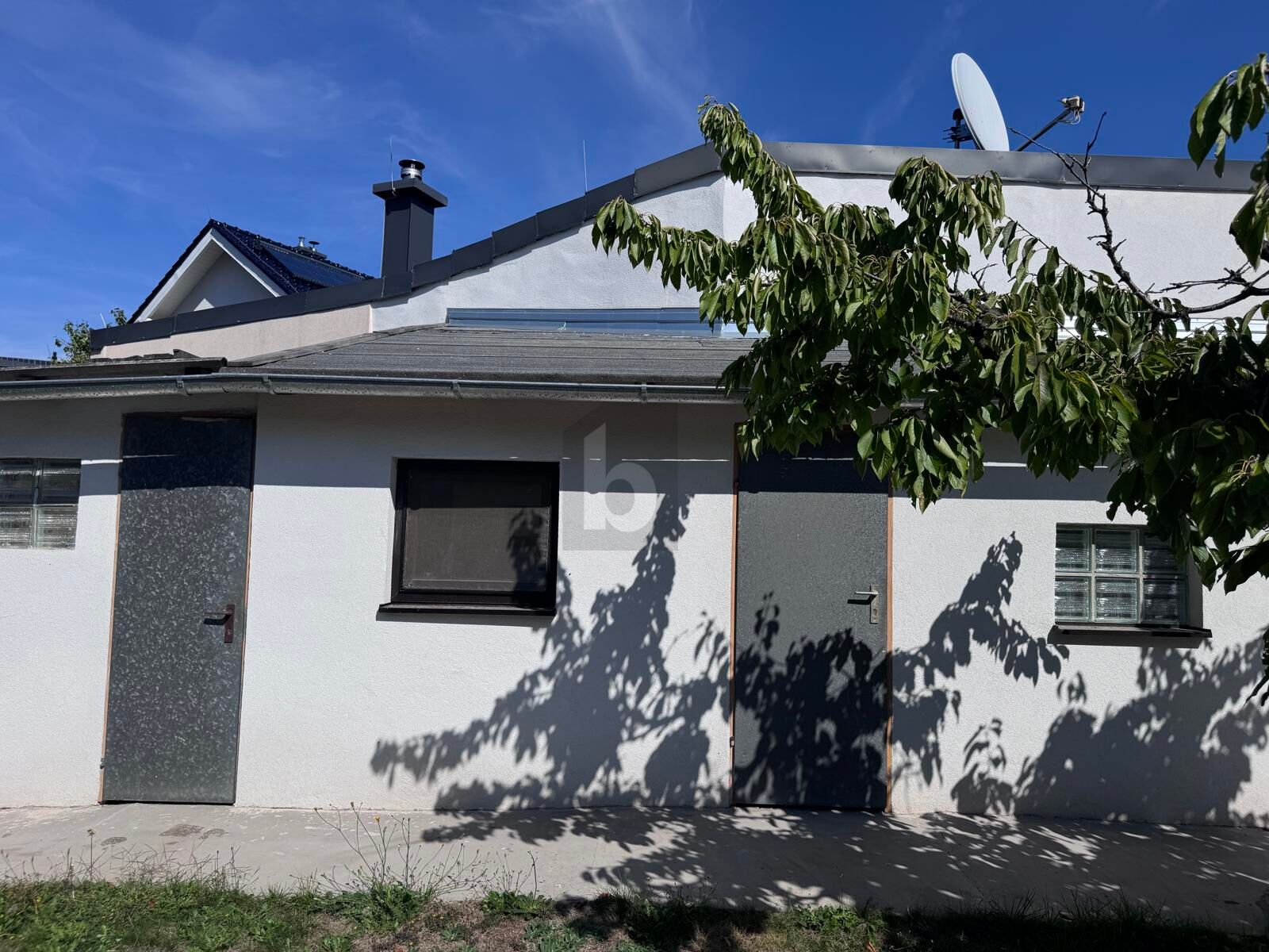 IHR NEUES ZUHAUSE IN STRASSHOF ? RENOVIERTER BUNGALOW MIT BEBAUUNGSM�GLICHKEIT