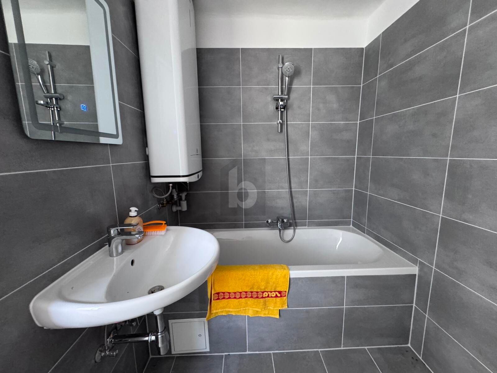 IHR NEUES ZUHAUSE IN STRASSHOF ? RENOVIERTER BUNGALOW MIT BEBAUUNGSM�GLICHKEIT /  / 2231&nbsp;Strasshof an der Nordbahn / Bild 3