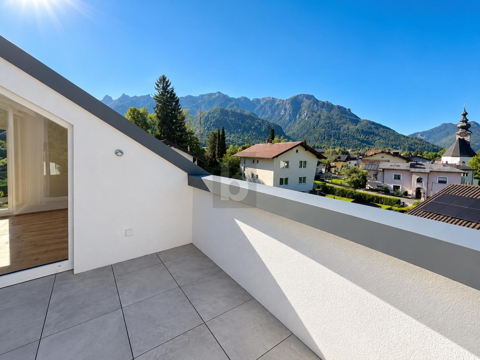 ERSTBEZUG MIT PENTHOUSE-FLAIR IN TOP AUSSTATTUNG UND DACHTERRASSE! /  / 5084&nbsp;Gro�gmain / Bild 4