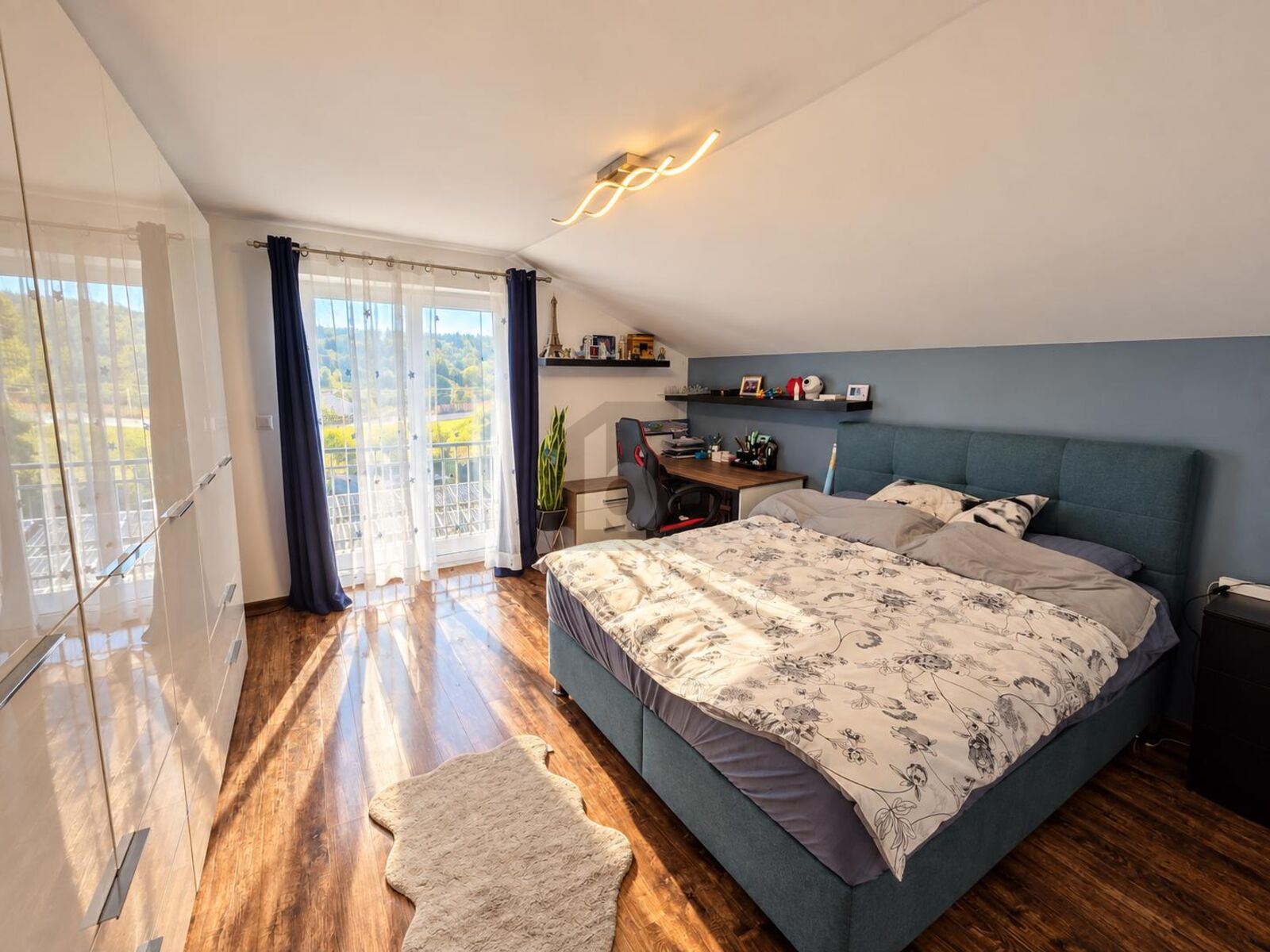 WOHNEN MIT VIELEN M�GLICHKEITEN ? 2 EINHEITEN, BALKONE & TERRASSEN /  / 8051&nbsp;Graz / Bild 2