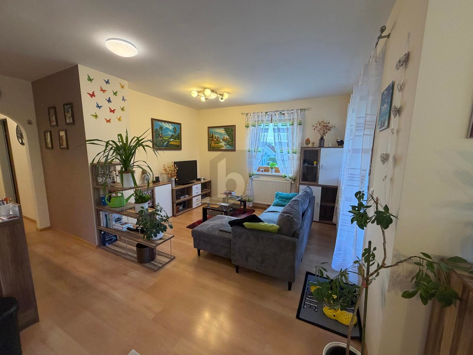 CHARMANTE 3-ZIMMER-WOHNUNG MIT LOGGIA / / 7042 Antau / Bild 1