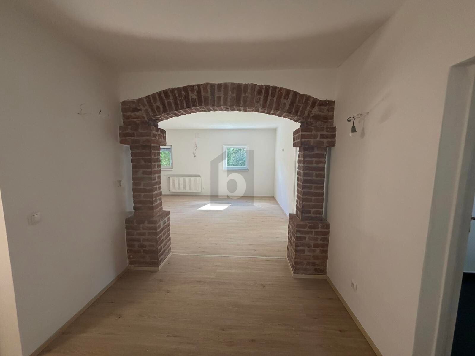 INVESTMENT AM SEE ? RENOVIERTES MEHRPARTEIENHAUS MIT 5 WOHNEINHEITEN /  / 8472&nbsp;Stra� in Steiermark / Bild 3