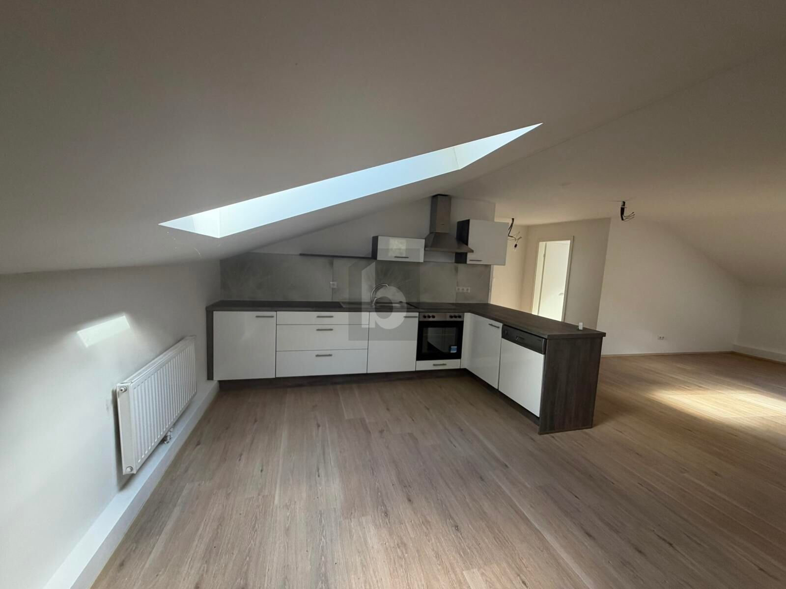 INVESTMENT AM SEE ? RENOVIERTES MEHRPARTEIENHAUS MIT 5 WOHNEINHEITEN /  / 8472&nbsp;Stra� in Steiermark / Bild 2