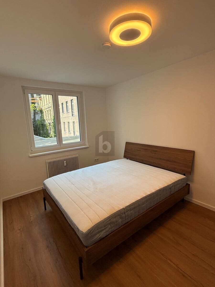 NEUWERTIGE, VOLL M�BLIERTE WOHNUNG MIT EINBAUK�CHE ? EINZIEHEN UND WOHLF�HLEN! /  / 1230&nbsp;Wien / Bild 3