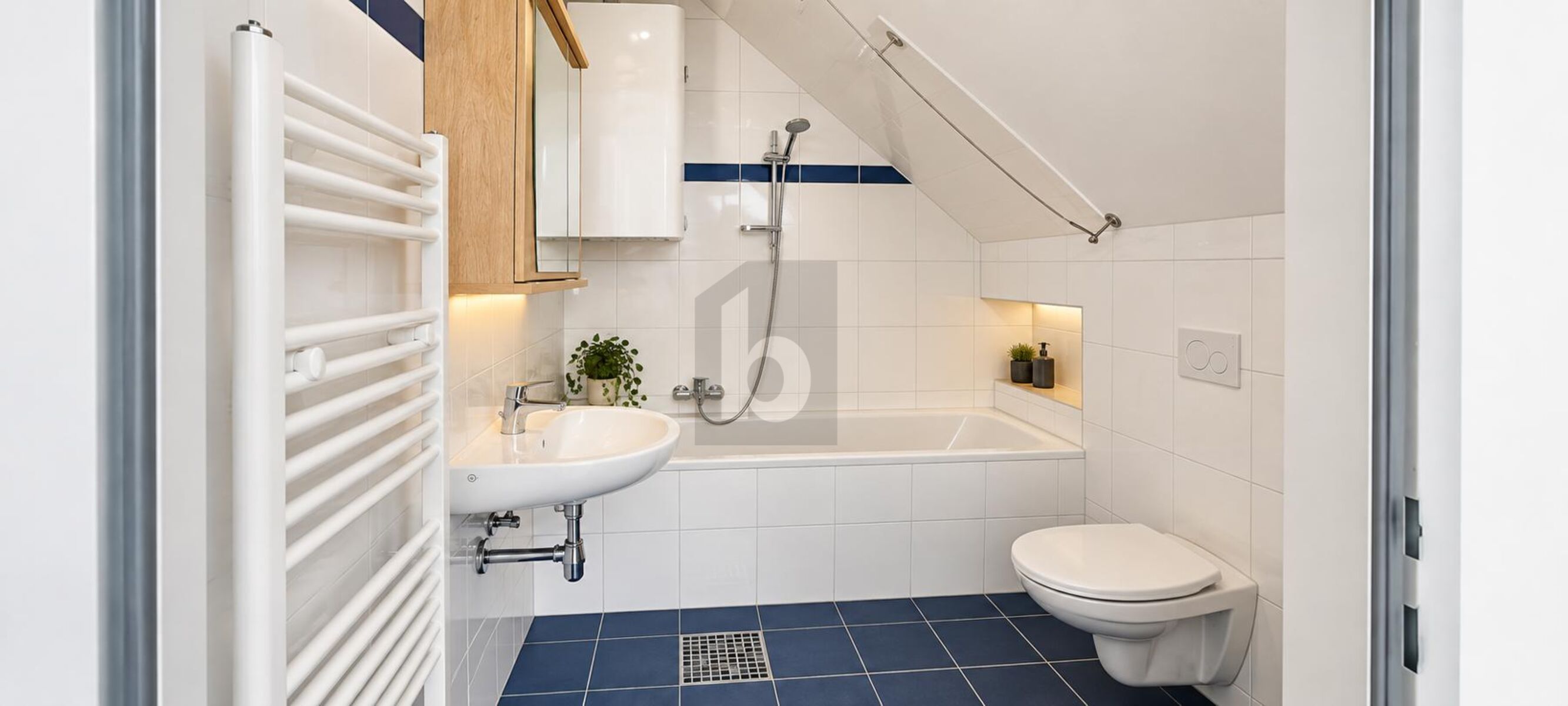 WOHNEN �BER DEN D�CHERN:ELEGANTE DACHGESCHOSSWOHNUNG MIT BALKON UND GARTENMITBENUTZUNG /  / 8010&nbsp;Graz / Bild 4