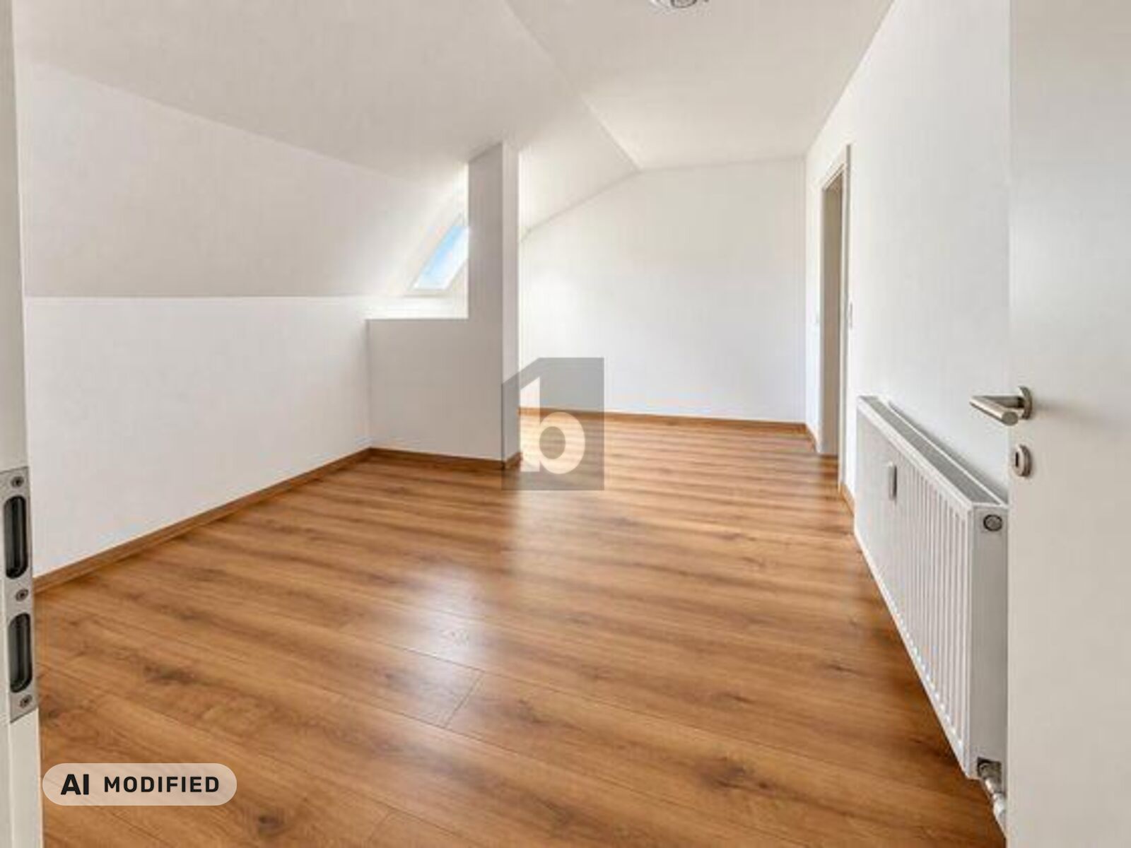 VIEL RAUM ZUM WOHNEN, ARBEITEN UND WOHLFÜHLEN / / 5120 St. Pantaleon / Bild 1