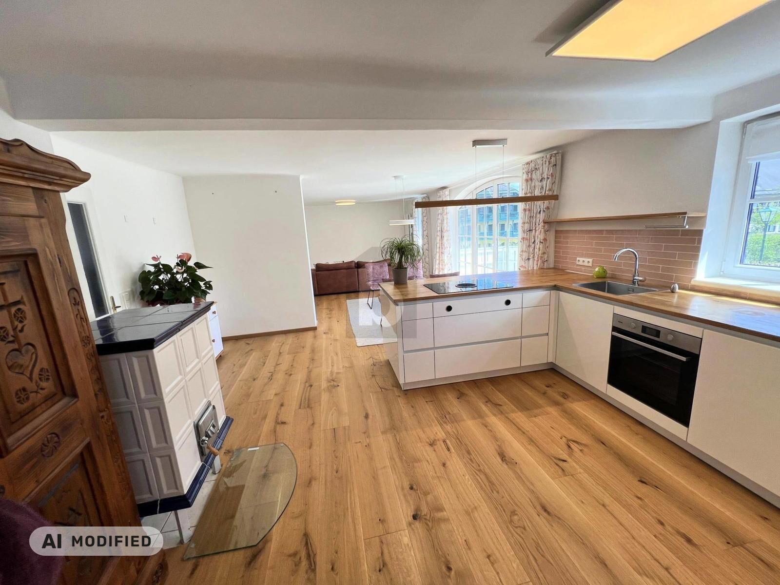 GROßZÜGIGE MAISONETTE MIT KACHELOFEN, ZWEI BALKONEN UND GARTEN / / 5081 Anif / Bild 1