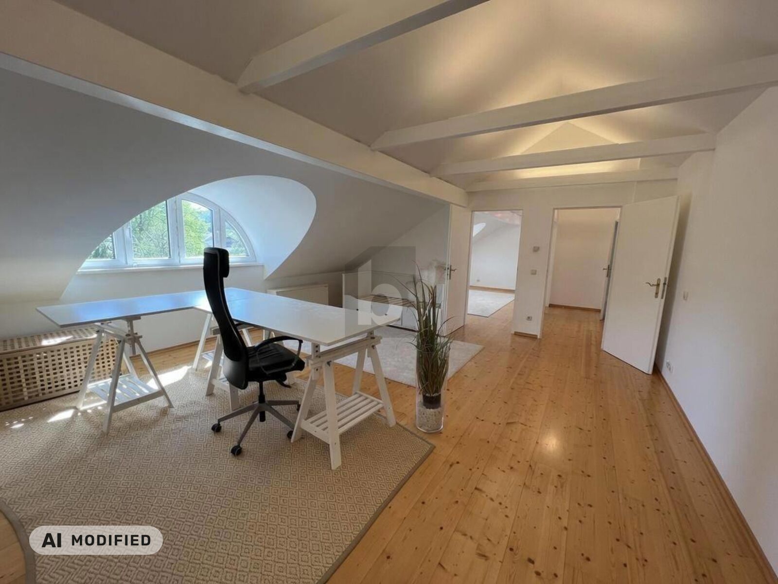 GROßZÜGIGE MAISONETTE MIT KACHELOFEN, ZWEI BALKONEN UND GARTEN / / 5081 Anif / Bild 3