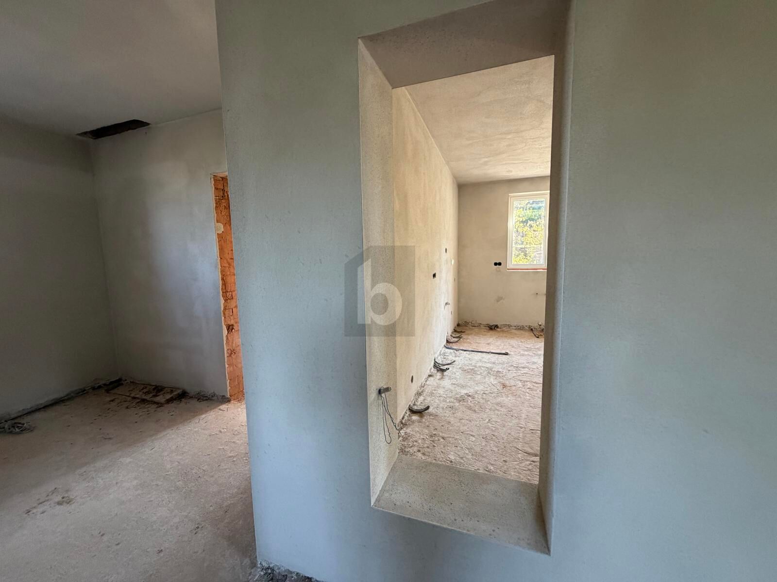 WOHNEN MIT BURGBLICK GROßZÜGIGES HAUS MIT GARTEN UND VIEL POTENZIAL / / 8530 Deutschlandsberg / Bild 1