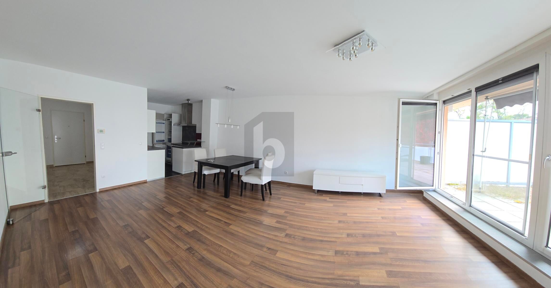 ZUHAUSE ZUM WOHLFÜHLEN MIT GROßZÜGIGER TERRASSE AM MÖDLINGBACH / / 2351 Wiener Neudorf / Bild 1
